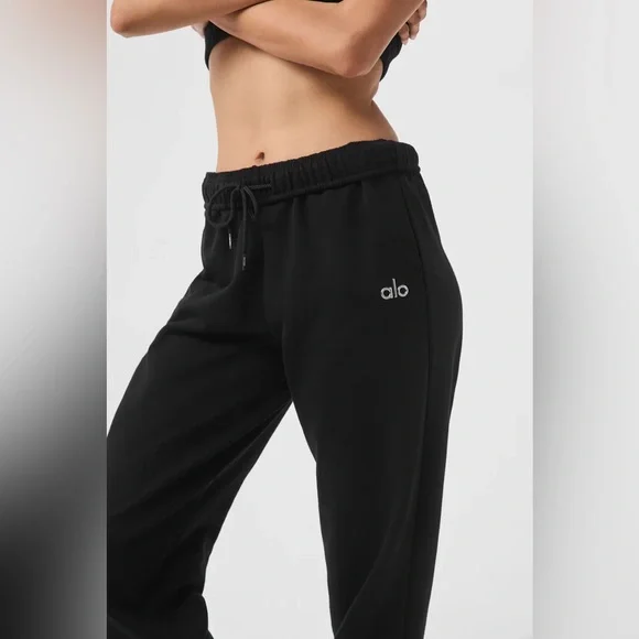 Alo yoga women’s Accolade Sweatpants NWT sz XS - Picture 3 of 3
